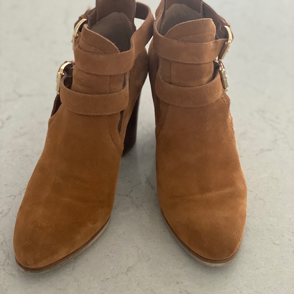 MK Booties - Picture 2 of 4